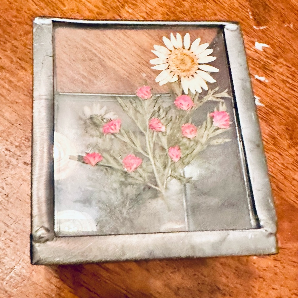 International Silver Company Floral Shadow Box Pressed Flower Display